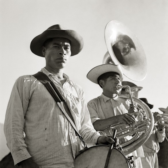 musicos-en-tlahuitoltepec-el-fotografo-juan-rulfo-museo-amparo-puebla-20170405-104657